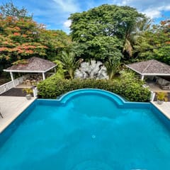 Sandy Lane House