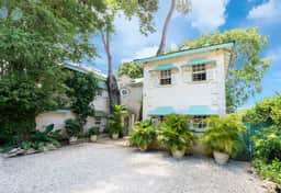 Villa Seascape 3BR - Image 2