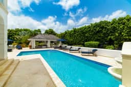 Halfway Tree 3BR - Imagen 5