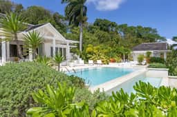 Seaside Villa at Round Hill - Image 5