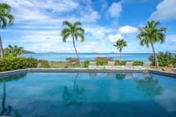 Beach Dreams 4BR+Bed - Image 3