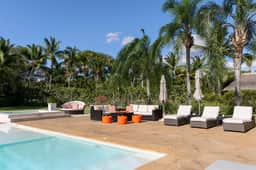 Tropical Modern - Image 3