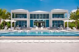 Seaclusion at Grace Bay - Imagen 2
