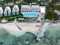 Oceanfront Pool View Studio - Image 2