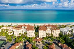 Estate 5BR Beach Level Residence - Imagen 2