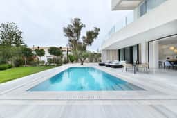 Butterflies Luxury Estate - Imagen 4