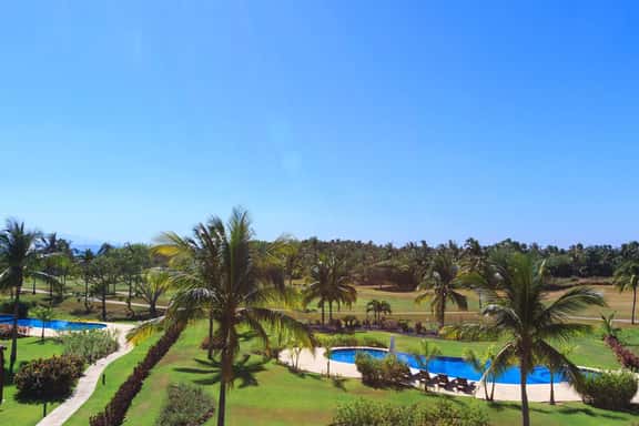 Condo Aralia - Image 1