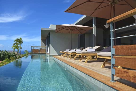 Villa Edunia 3BR - Image 1