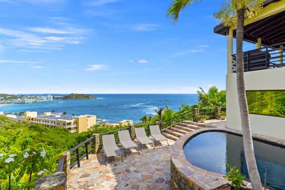 Villa Baywood 4BR - Imagen 1