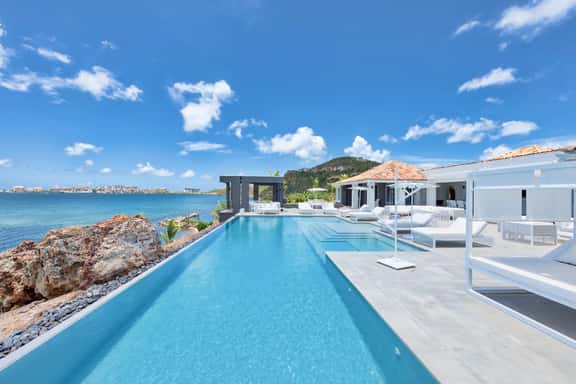 Villa Mirabelle 5BR - Image 1