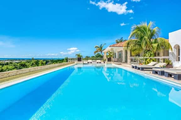 La Favorita 3BR - Imagen 1
