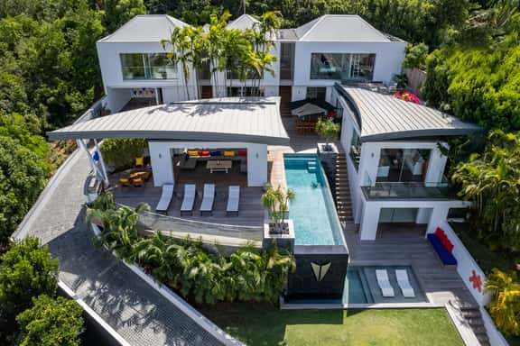 Villa Wings - Image 1
