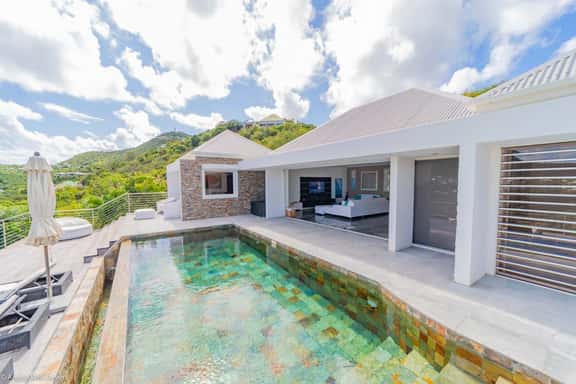 Villa Aya - Imagen 1