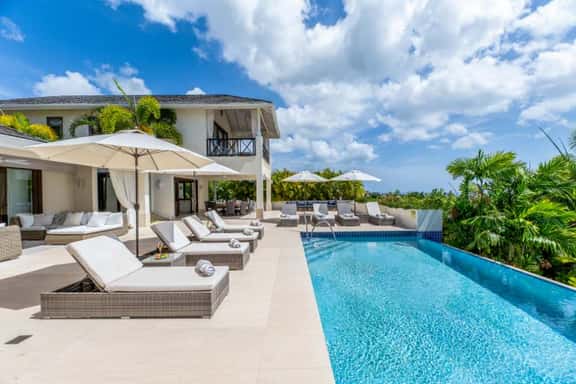 Infinity House - Imagen 1
