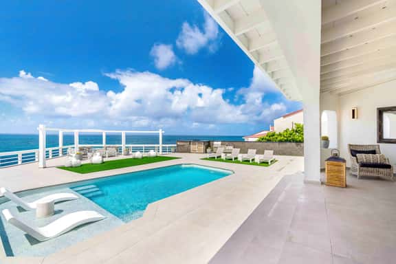 La Villa Salée 3BR - Image 1