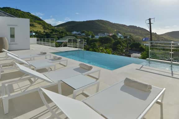 Villa South Wave - Image 1