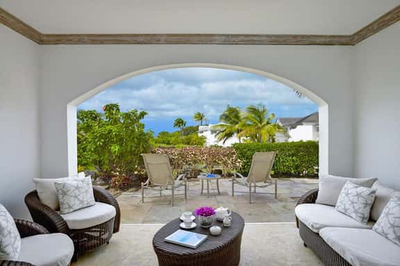 Royal Villa 7 - Image 1