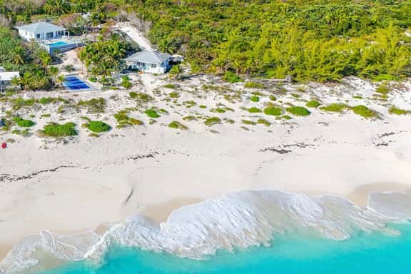Beyond Blue Exuma - Imagen 1