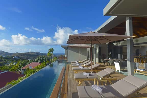 Villa Edunia 4BR - Image 1