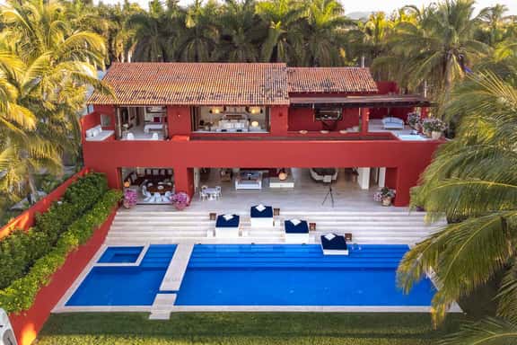 Villa Pacifica 7BR - Image 1