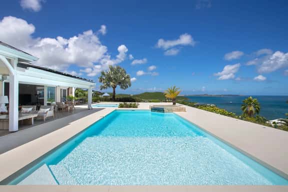 Dream in Blue 4BR - Image 1