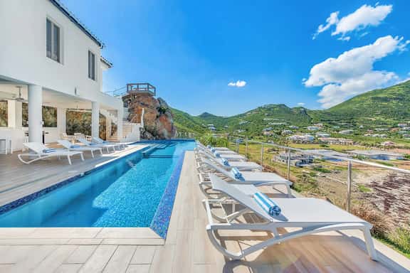 Villa Amalia 5BR - Imagen 1