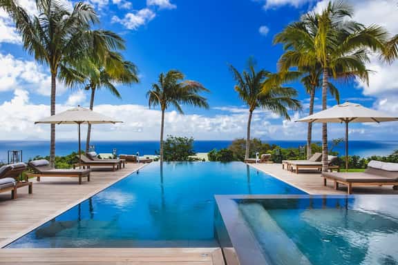 Villa Blanc Bleu 4BR - Imagen 1