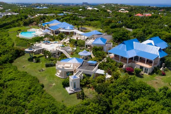 Villa Mes Amis 8BR - Image 1