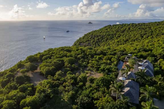 Villa Aura - Image 1