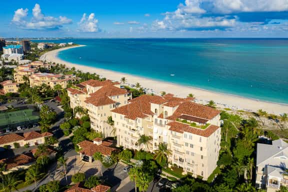 Hotel Luxury One Bedroom Suite - Imagen 1