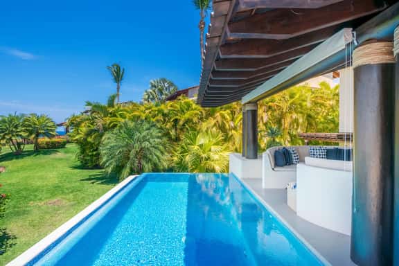 VILLA AGAVE IN FOUR SEASONS - Image 1