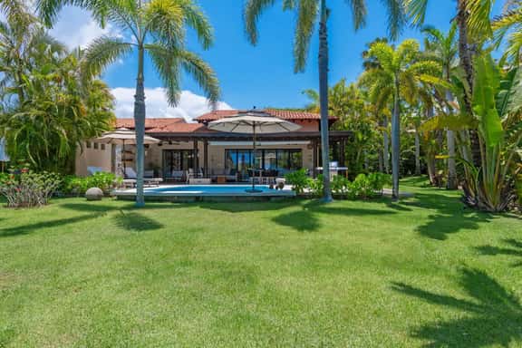 Villa Alfaro - Image 1
