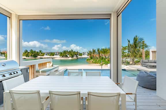 4 Bedroom Lagoon Villa (LV18) - Imagen 1