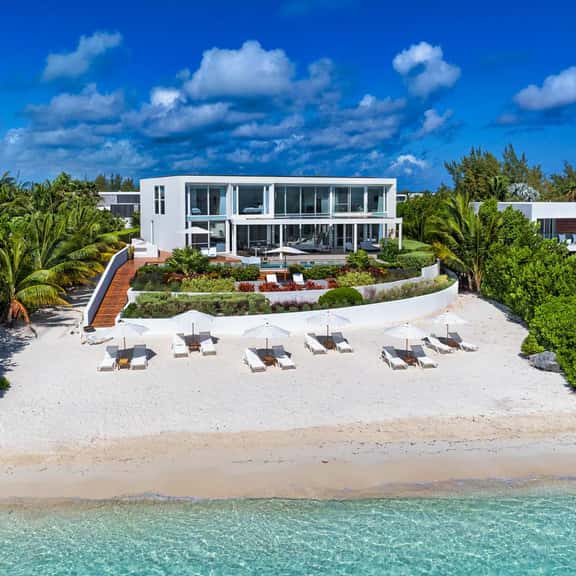 Villa Bash - Image 1