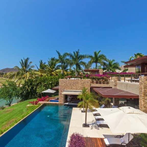 Casa Herradura 4BR - Imagen 1