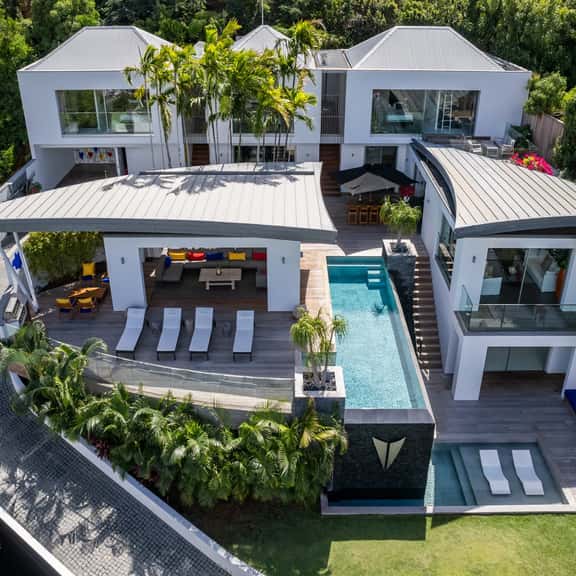 Villa Wings - Image 1
