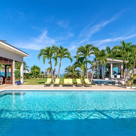 Sweet Spot On The Beach - Image 1