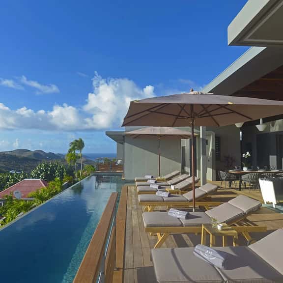 Villa Edunia 4BR - Image 1