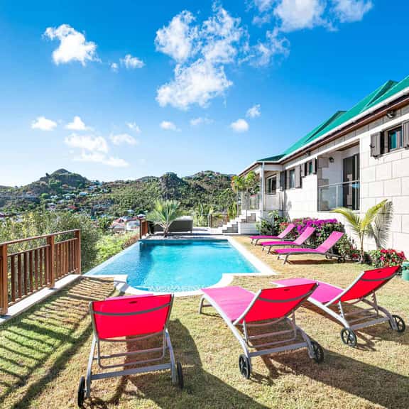 Villa Estrela 3BR - Image 1