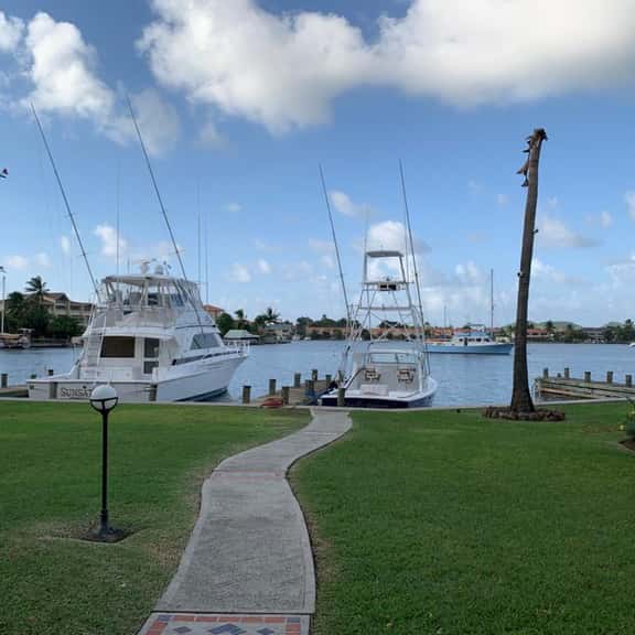 Bay View 7 1BR - Image 1