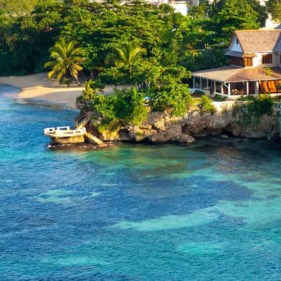 Villa Hidden Bay - Image 1