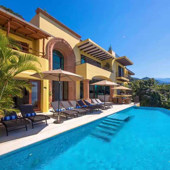 Villa Santa Cruz - Image 1