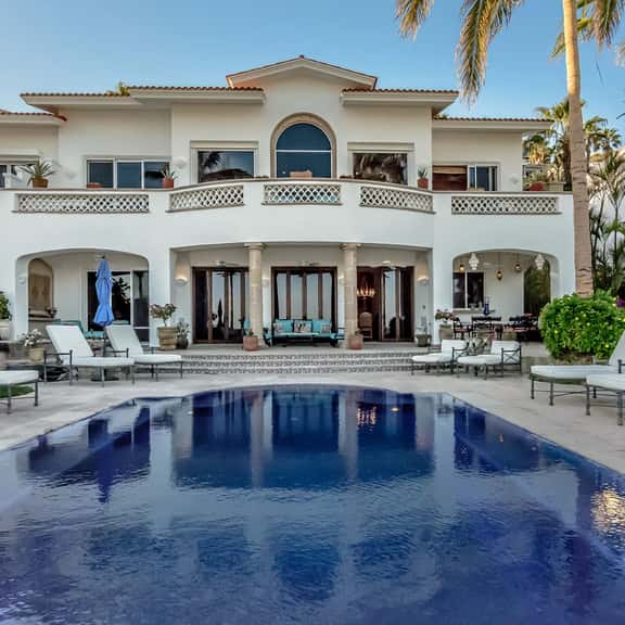 Villa Costa Dorada - Image 1