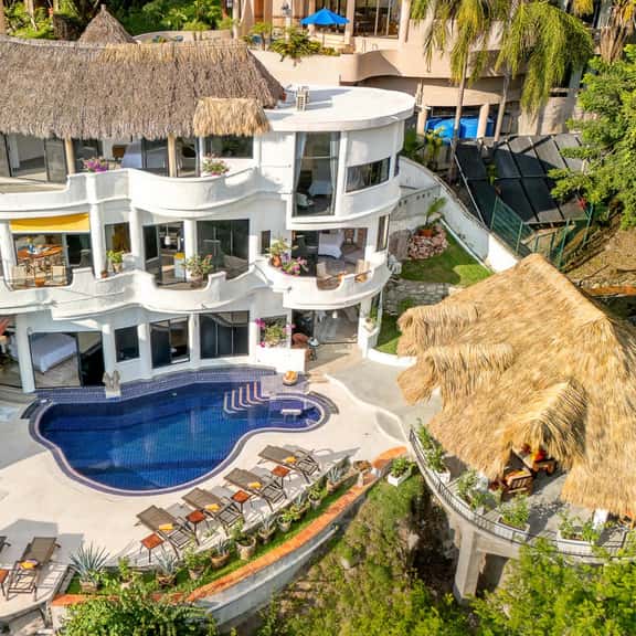 Villa Viaje - Image 1