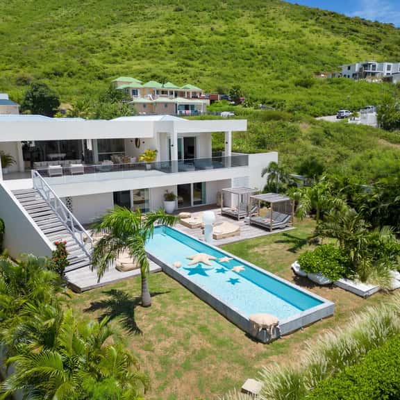 Villa Vogue Art - Image 1