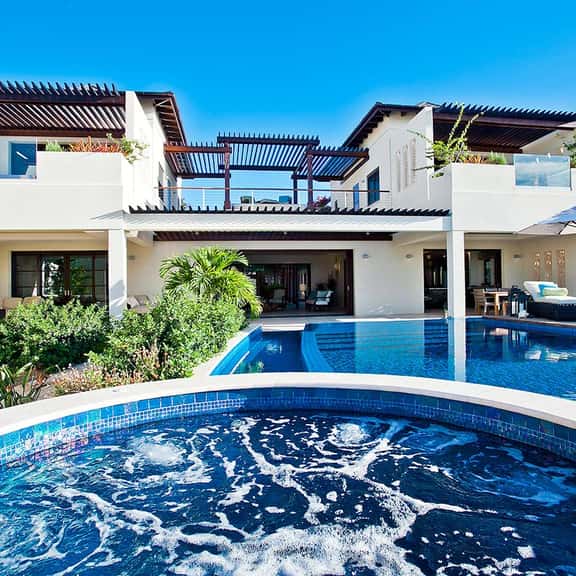 Nevaeh Villa 7BR - Image 1