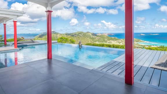 Villa Genevieve 3BR - Image 3