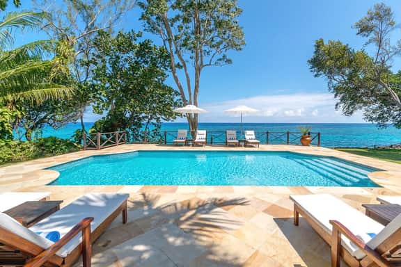 Villa Somewhere - Image 3