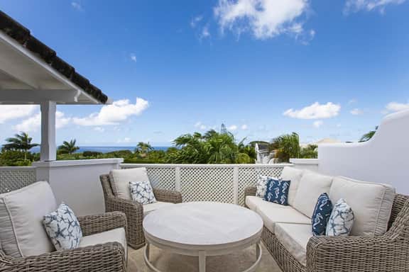 Royal Villa 7 - Image 2