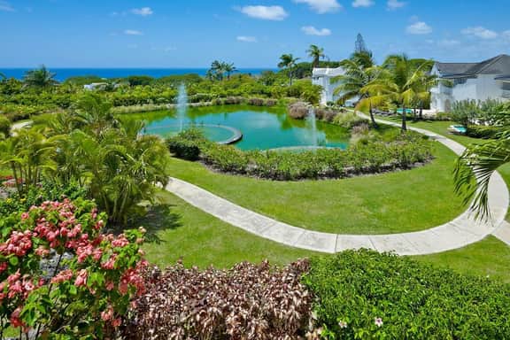 Royal Villa 7 - Image 5